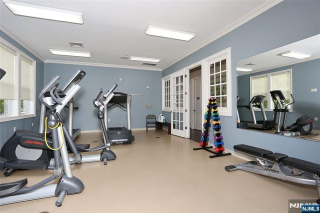 410 Four Seasons Lane, Montvale, NJ 07645
