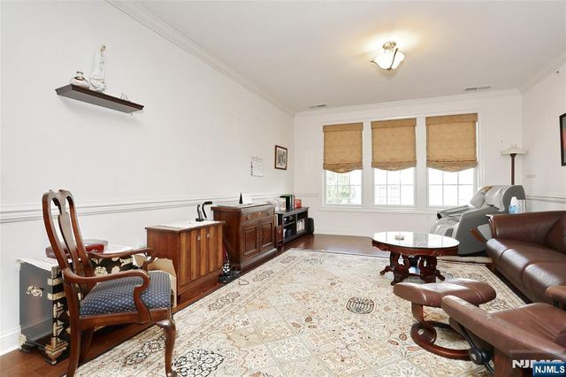 410 Four Seasons Lane, Montvale, NJ 07645