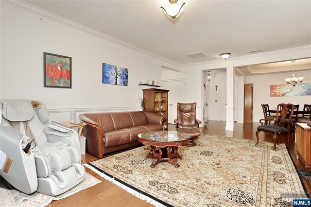 410 Four Seasons Lane, Montvale, NJ 07645