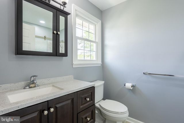 1921 TWIN LAKES DR, Jarrettsville, MD 21084
