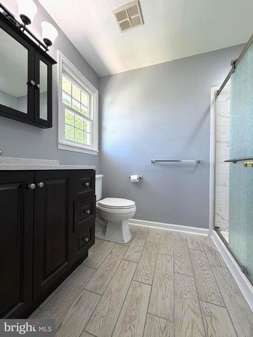 1921 TWIN LAKES DR, Jarrettsville, MD 21084