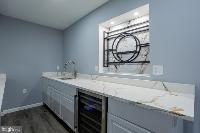 1921 TWIN LAKES DR, Jarrettsville, MD 21084