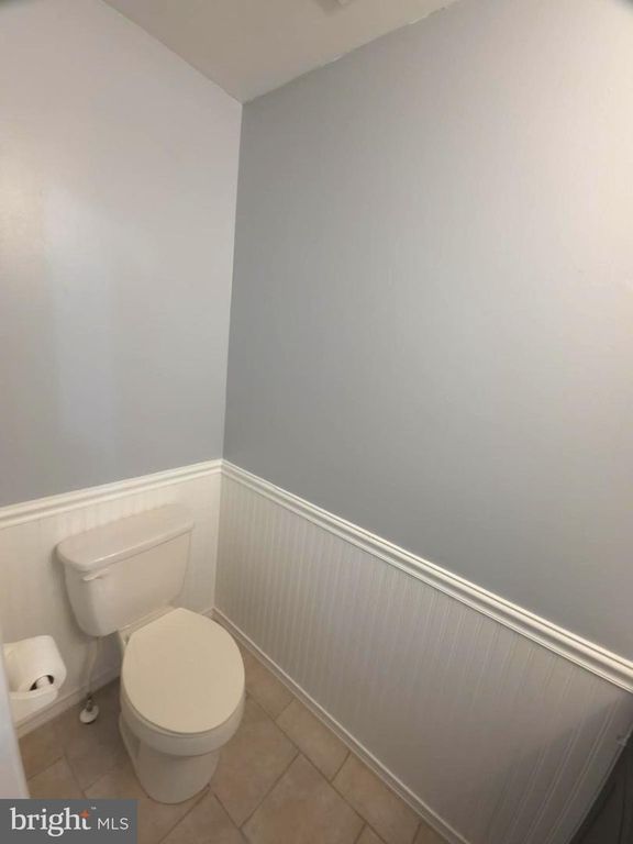 Image 15 of property listing at 1921 TWIN LAKES DR, Jarrettsville, MD 21084