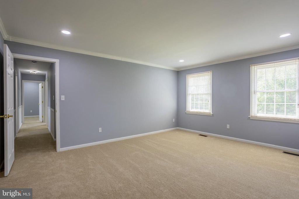 Image 37 of property listing at 1921 TWIN LAKES DR, Jarrettsville, MD 21084