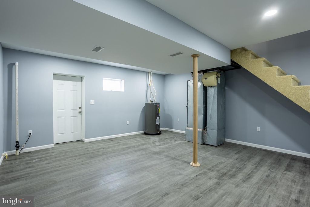 Image 45 of property listing at 1921 TWIN LAKES DR, Jarrettsville, MD 21084