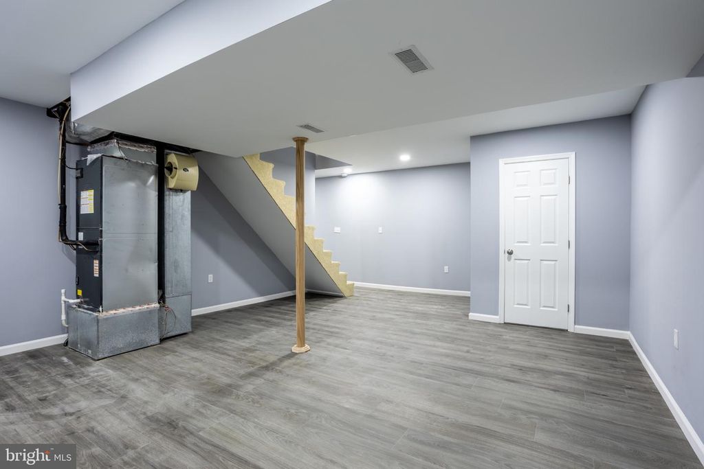 Image 46 of property listing at 1921 TWIN LAKES DR, Jarrettsville, MD 21084