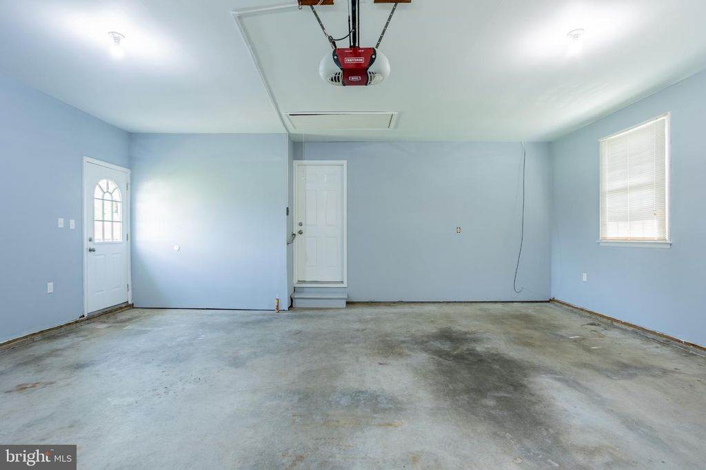 Image 53 of property listing at 1921 TWIN LAKES DR, Jarrettsville, MD 21084