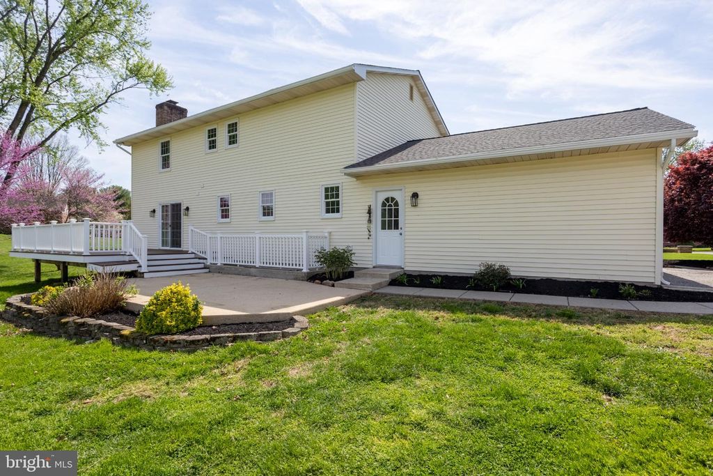 Image 55 of property listing at 1921 TWIN LAKES DR, Jarrettsville, MD 21084