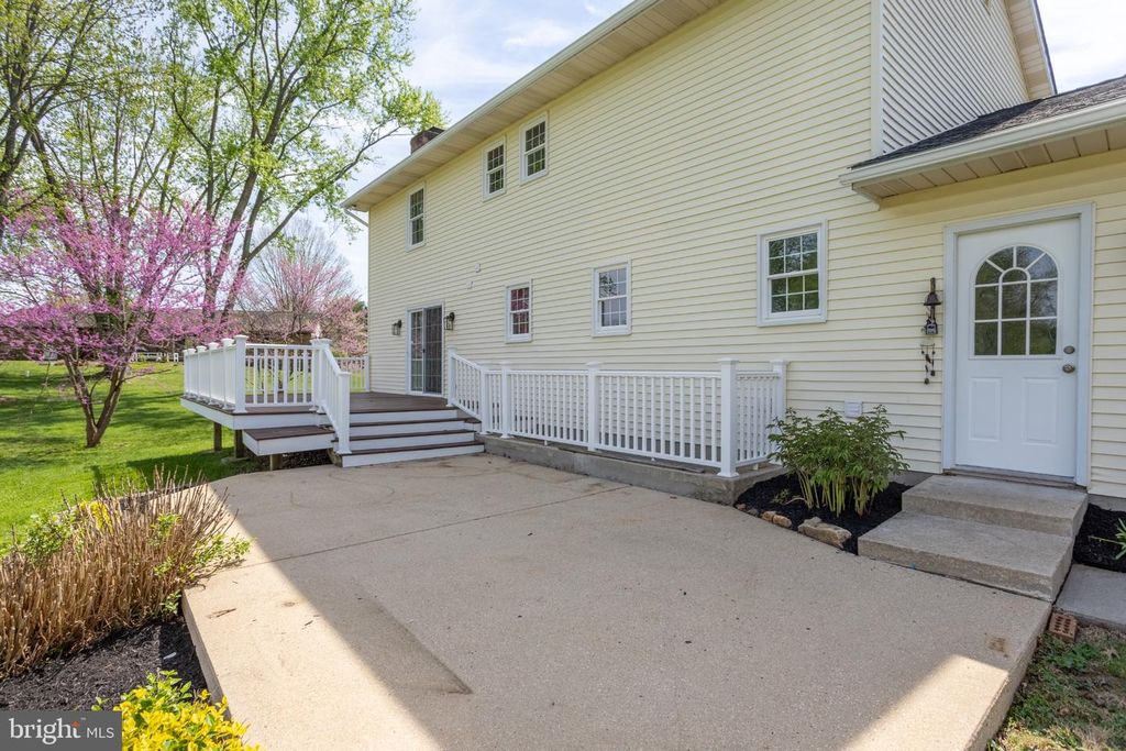 Image 56 of property listing at 1921 TWIN LAKES DR, Jarrettsville, MD 21084