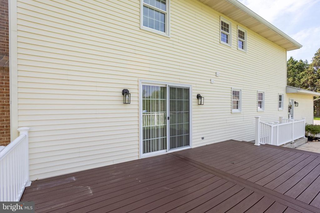 Image 57 of property listing at 1921 TWIN LAKES DR, Jarrettsville, MD 21084