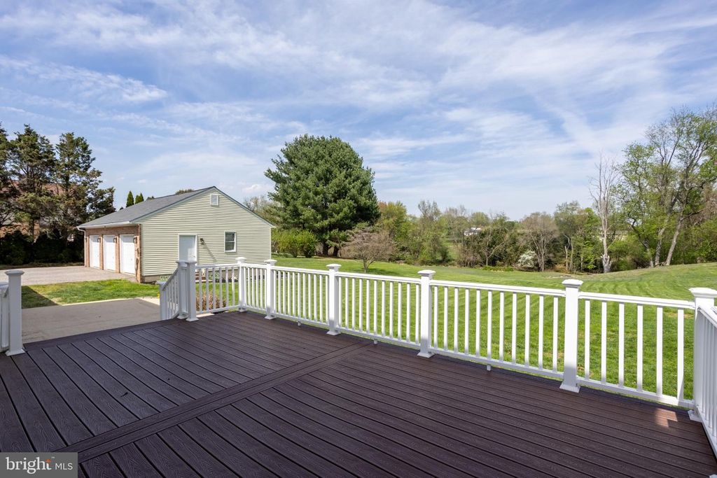 Image 58 of property listing at 1921 TWIN LAKES DR, Jarrettsville, MD 21084