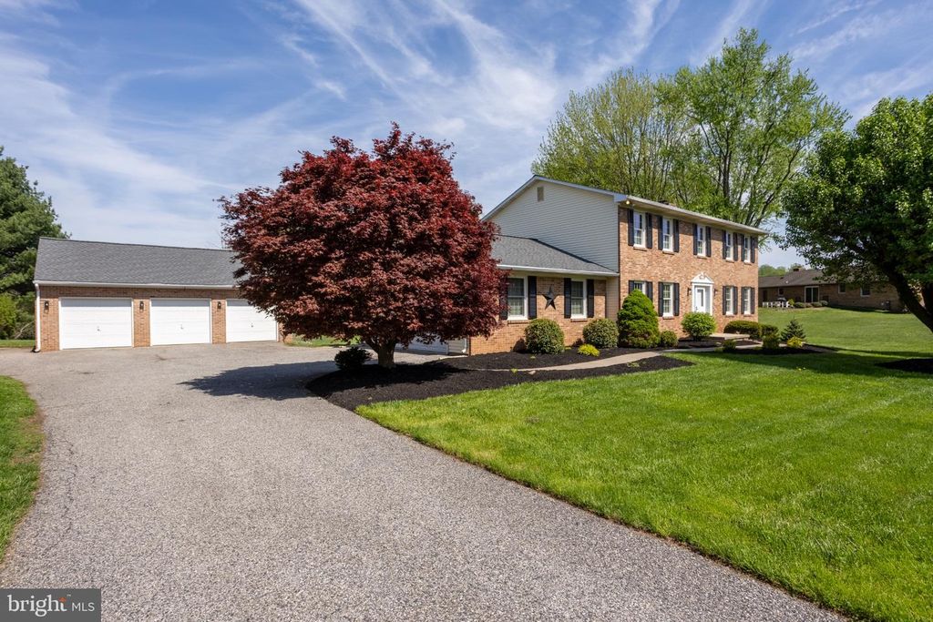 Image 65 of property listing at 1921 TWIN LAKES DR, Jarrettsville, MD 21084