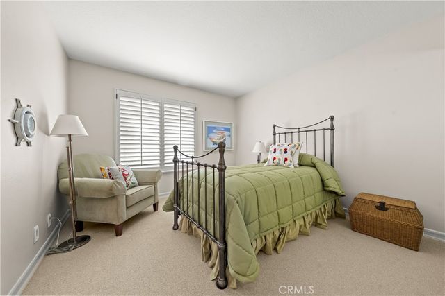 311 Long Point, Long Beach, CA 90803