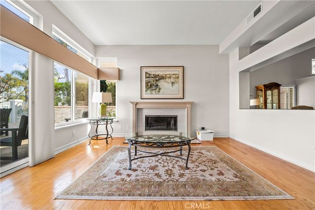 311 Long Point, Long Beach, CA 90803