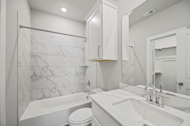 21046 Salt Rock Drive, Cypress, TX 77433