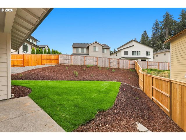 14184 Se Iseli Ln, Clackamas, OR 97015