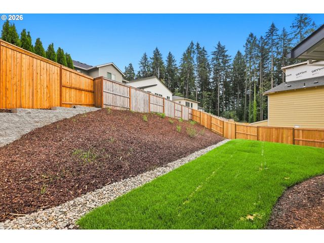 14184 Se Iseli Ln, Clackamas, OR 97015