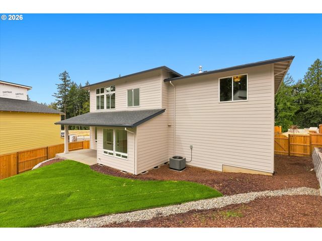 14184 Se Iseli Ln, Clackamas, OR 97015