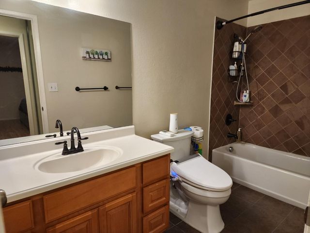 1126 Cherry Avenue 136, San Bruno, CA 94066