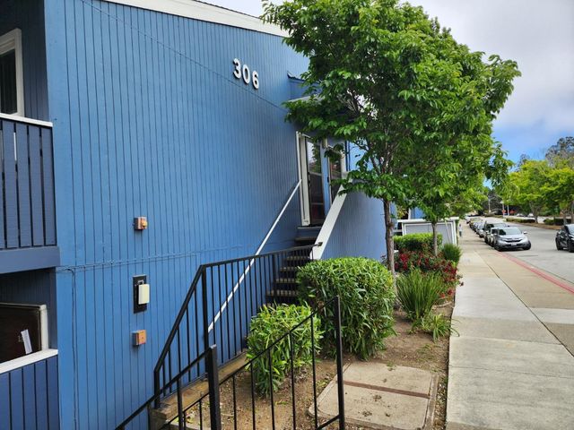 1126 Cherry Avenue 136, San Bruno, CA 94066