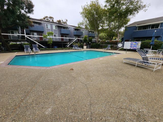 1126 Cherry Avenue 136, San Bruno, CA 94066