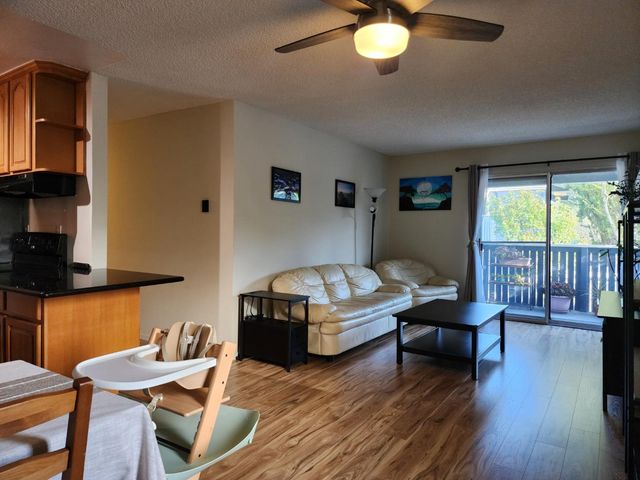 1126 Cherry Avenue 136, San Bruno, CA 94066