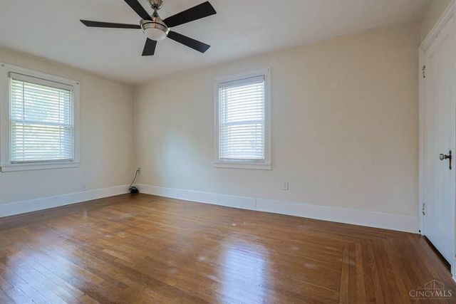 3000 Mapleleaf Avenue, Cincinnati, OH 45213