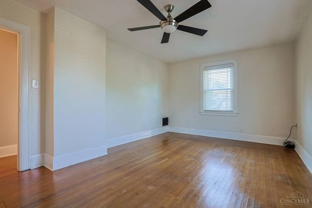 3000 Mapleleaf Avenue, Cincinnati, OH 45213