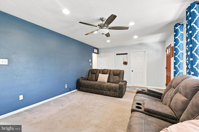 1511 STONY RUN DR, Wilmington, DE 19803