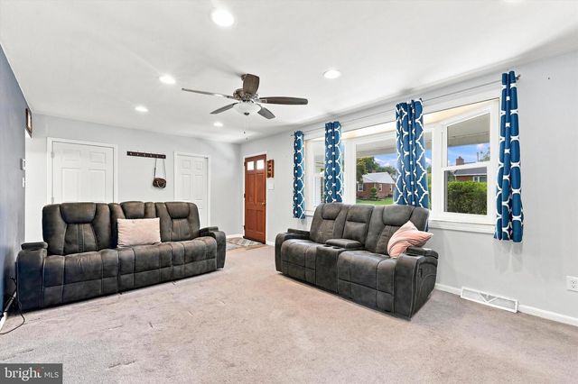 1511 STONY RUN DR, Wilmington, DE 19803