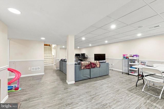 1511 STONY RUN DR, Wilmington, DE 19803