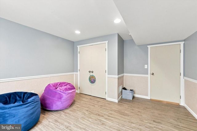 1511 STONY RUN DR, Wilmington, DE 19803