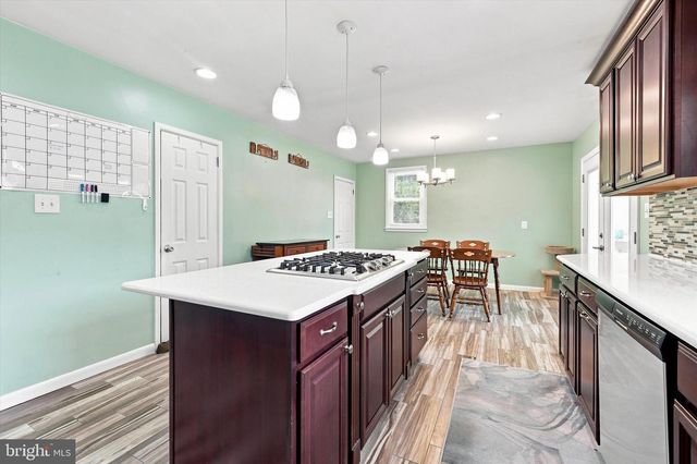 1511 STONY RUN DR, Wilmington, DE 19803