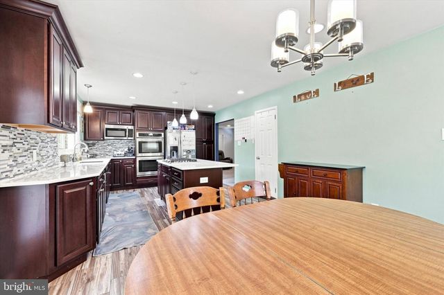 1511 STONY RUN DR, Wilmington, DE 19803