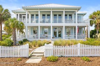 19 Coquina Trail, Bald Head Island, NC 28461