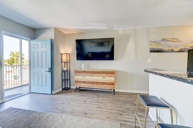 312 Bream Avenue UNIT 201, Fort Walton Beach, FL 32548