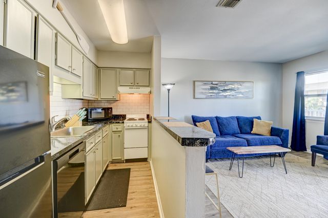 312 Bream Avenue UNIT 201, Fort Walton Beach, FL 32548