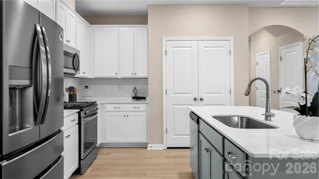 1240 Nighthawk Way 307, Belmont, NC 28012