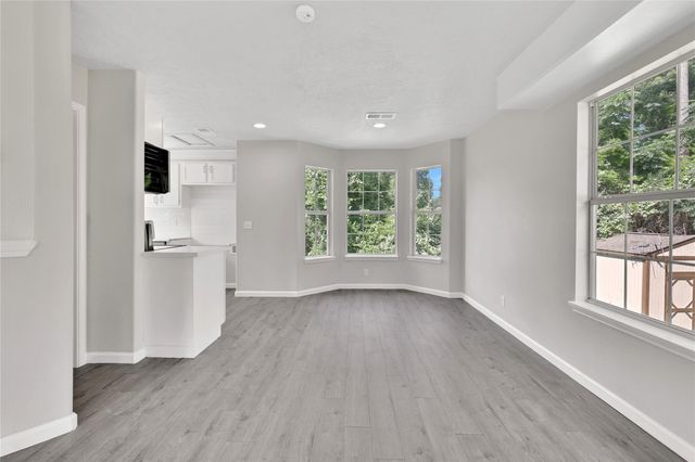 31 Montego Way, Point Blank, TX 77364