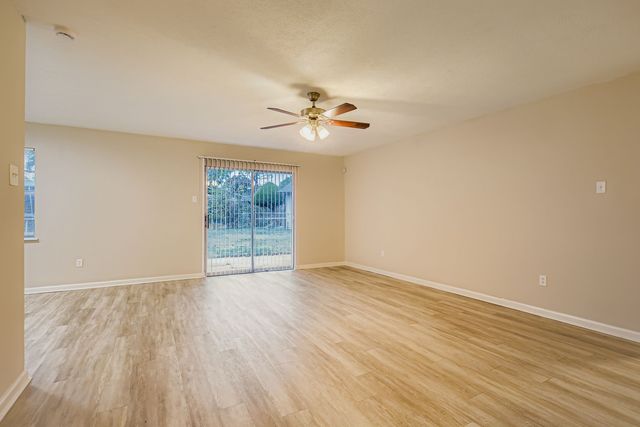 413 Lindo Drive, Mesquite, TX 75149