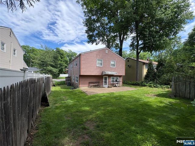26 Pavonia Avenue, Emerson, NJ 07630