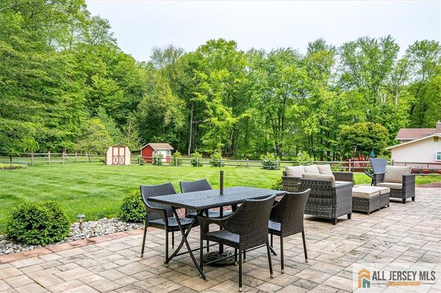 114 Old Beekman Road, South Brunswick, NJ 08852