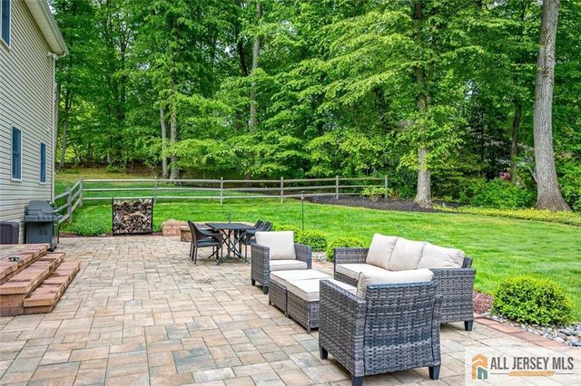 114 Old Beekman Road, South Brunswick, NJ 08852