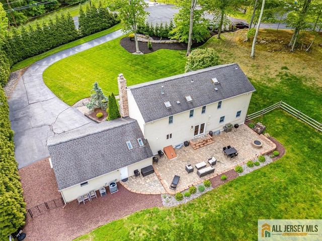 114 Old Beekman Road, South Brunswick, NJ 08852