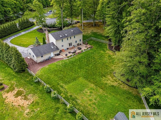 114 Old Beekman Road, South Brunswick, NJ 08852