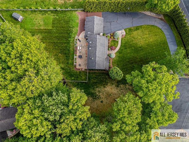 114 Old Beekman Road, South Brunswick, NJ 08852