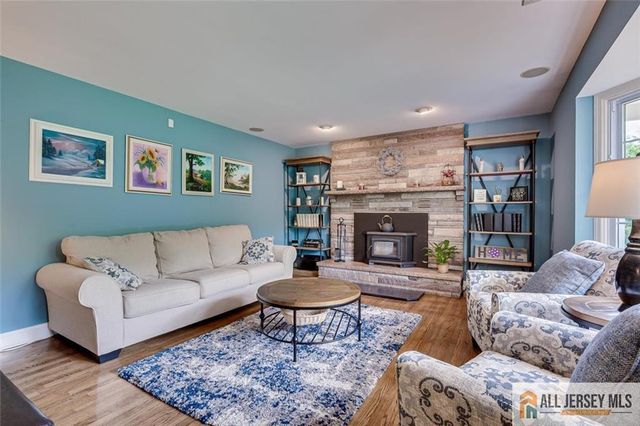114 Old Beekman Road, South Brunswick, NJ 08852