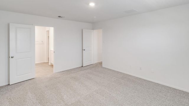 140 Schuenemann WAY, Uhland, TX 78640