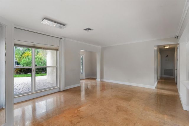 2808 NE 22nd St, Fort Lauderdale, FL 33305