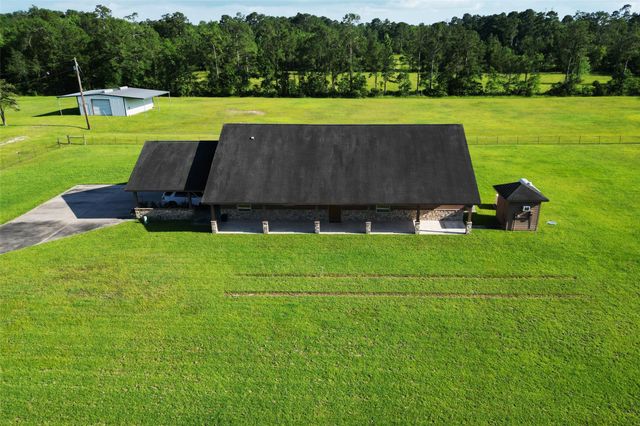 114 Holmes Road, Lumberton, TX 77657